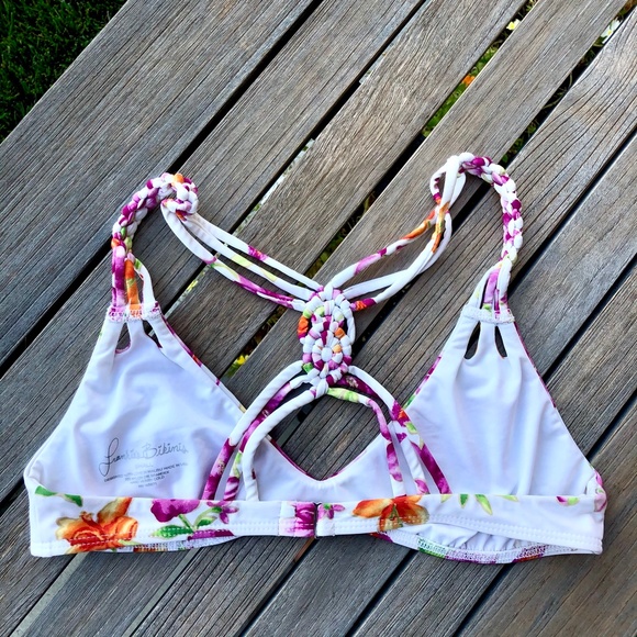 Frankie's Bikinis Marina Top - Picture 2 of 2